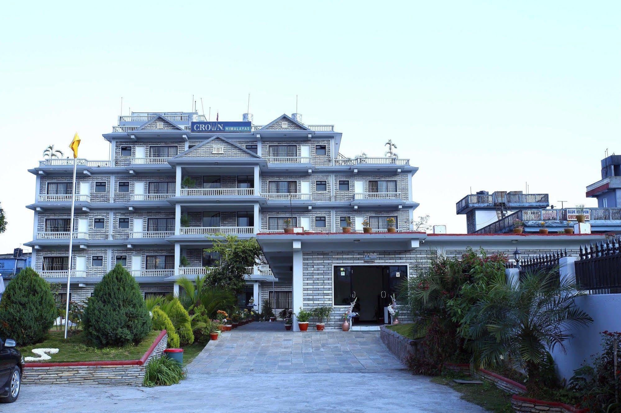 Hotel Crown Himalayas 포카라 외부 사진